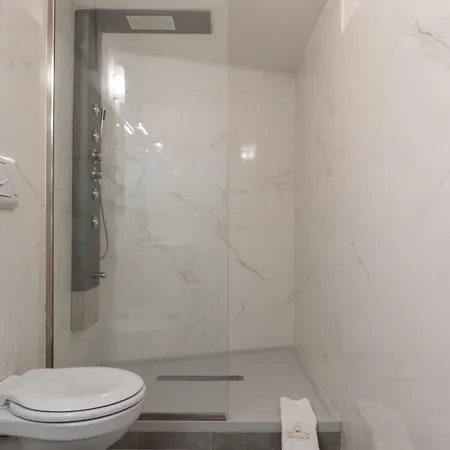 Luminosa Stanza In Via Di Ripetta Route 66 * רומא